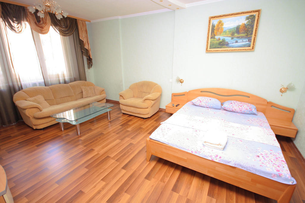 Inn Home Apartments - Livoberezhna Киев Стая снимка