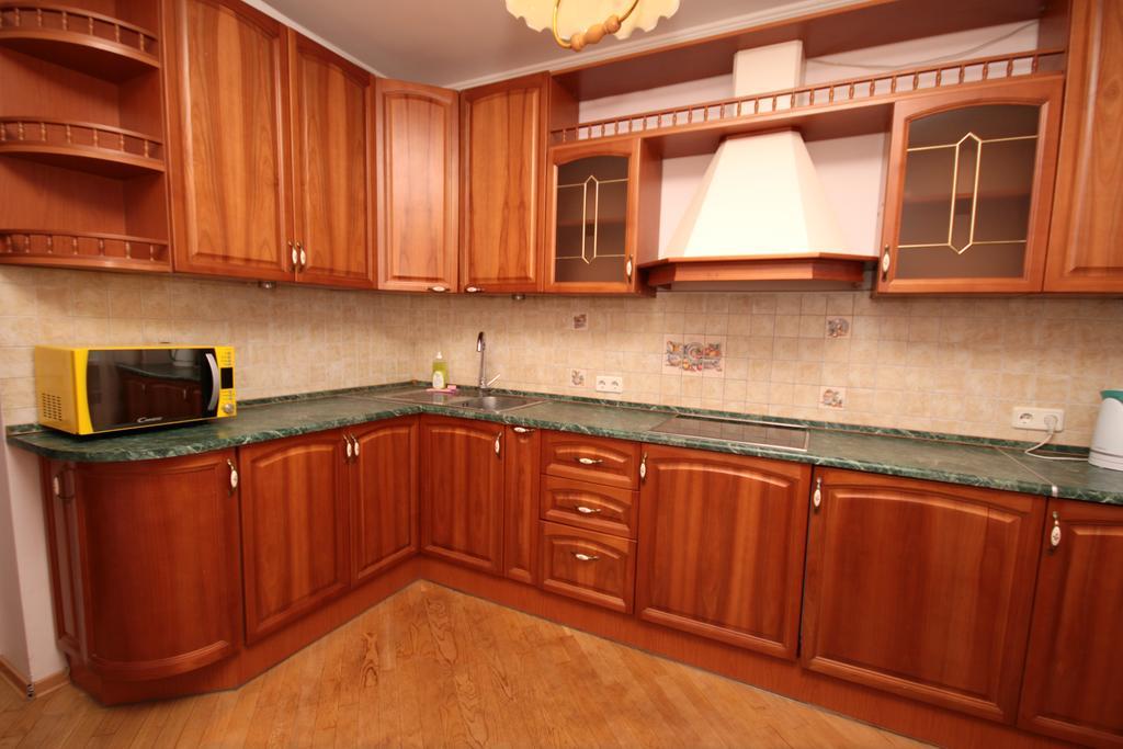 Inn Home Apartments - Livoberezhna Киев Екстериор снимка