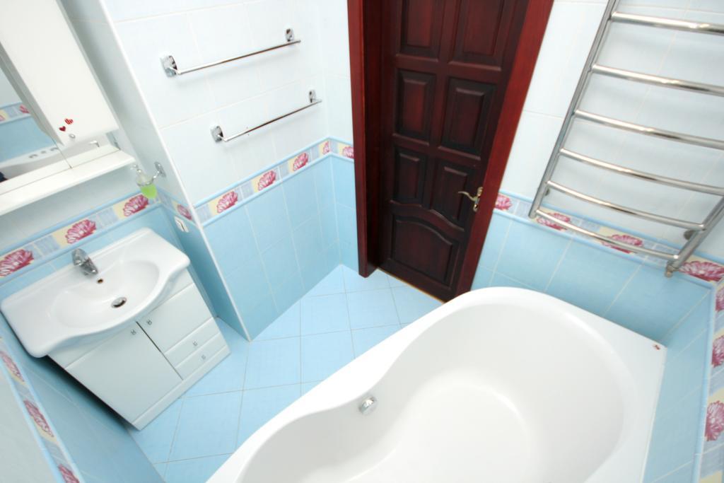 Inn Home Apartments - Livoberezhna Киев Екстериор снимка