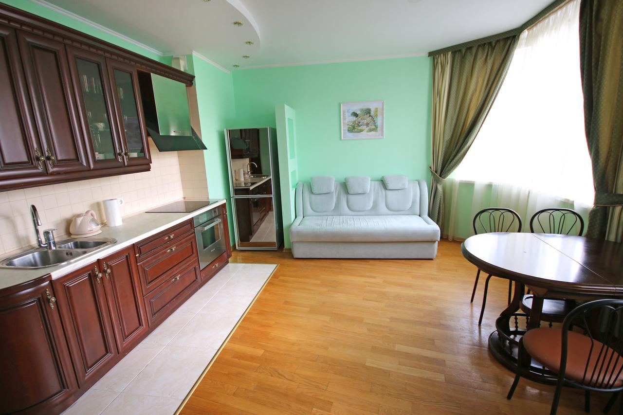Inn Home Apartments - Livoberezhna Киев Екстериор снимка